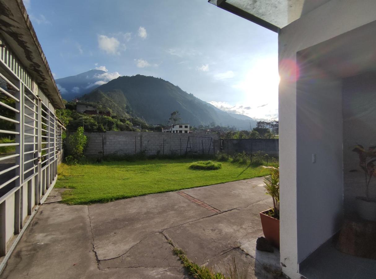 Elegante Apartamento Con Vistas Al Volcan Tungurahua Баньйос Екстер'єр фото