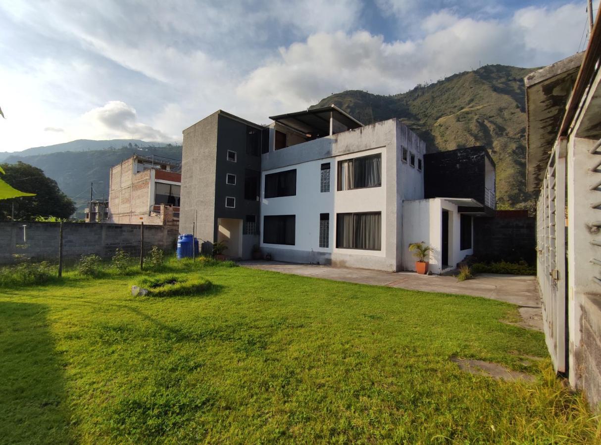 Elegante Apartamento Con Vistas Al Volcan Tungurahua Баньйос Екстер'єр фото