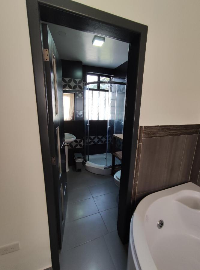 Elegante Apartamento Con Vistas Al Volcan Tungurahua Баньйос Екстер'єр фото